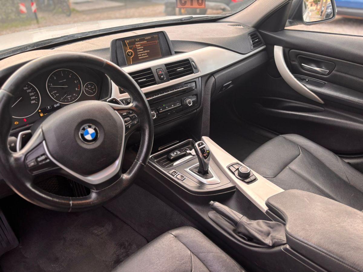 BMW - Serie 3 - 320d xDrive