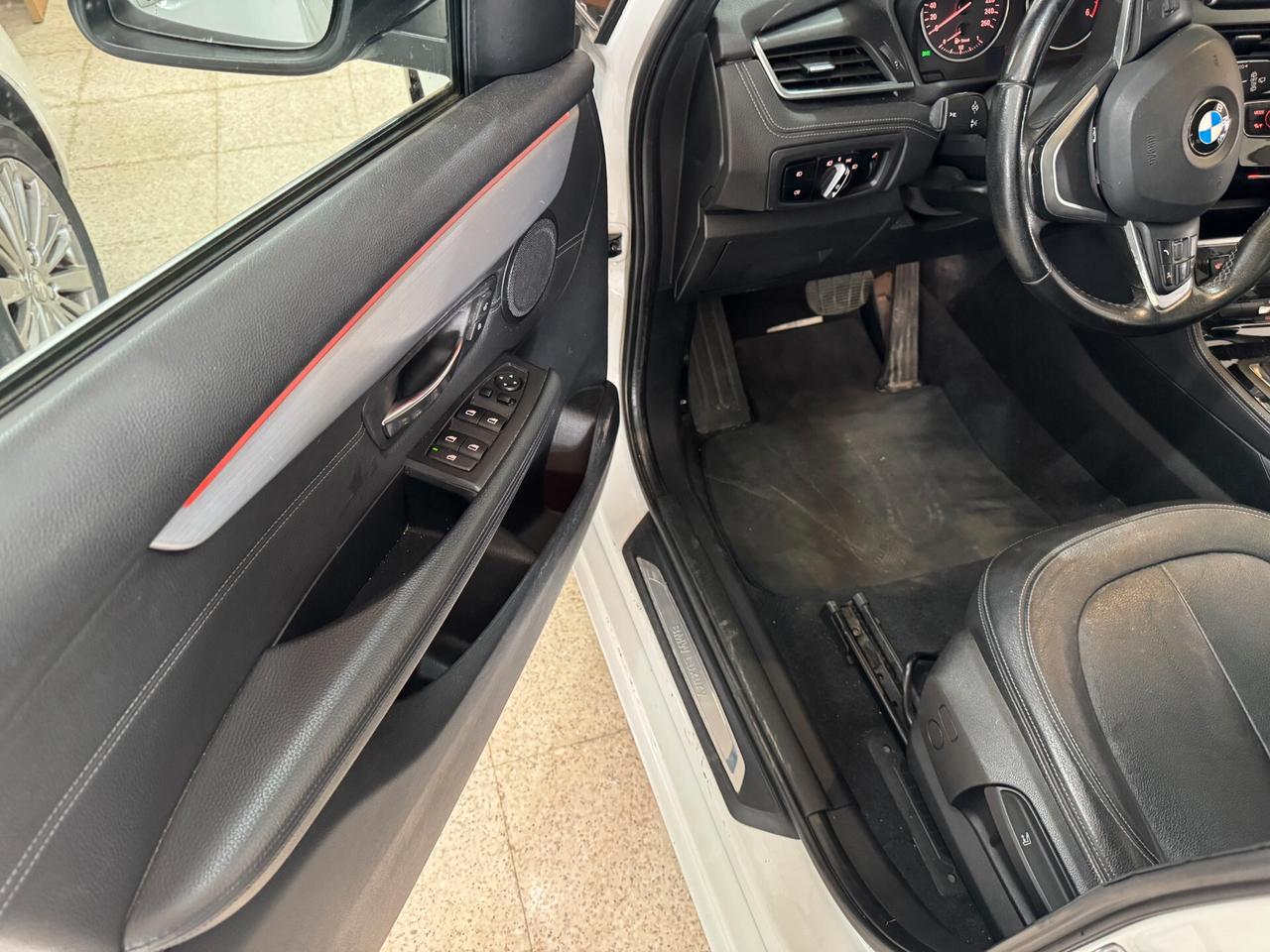 Bmw 2er Active Tourer 218d Active Tourer Luxury TETTO-PELLE-XENON