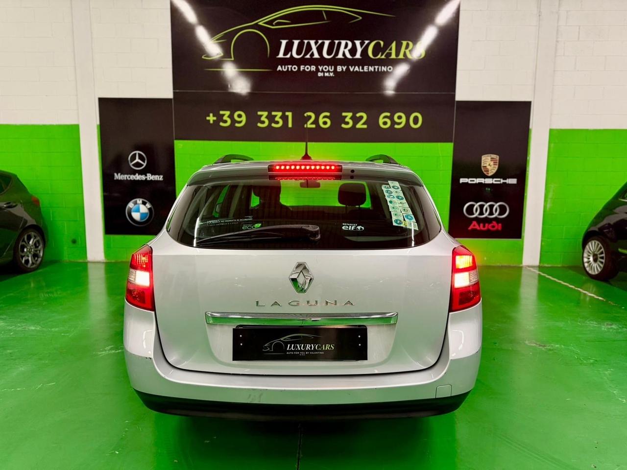 Renault Laguna 2.0 16V SporTour Nav