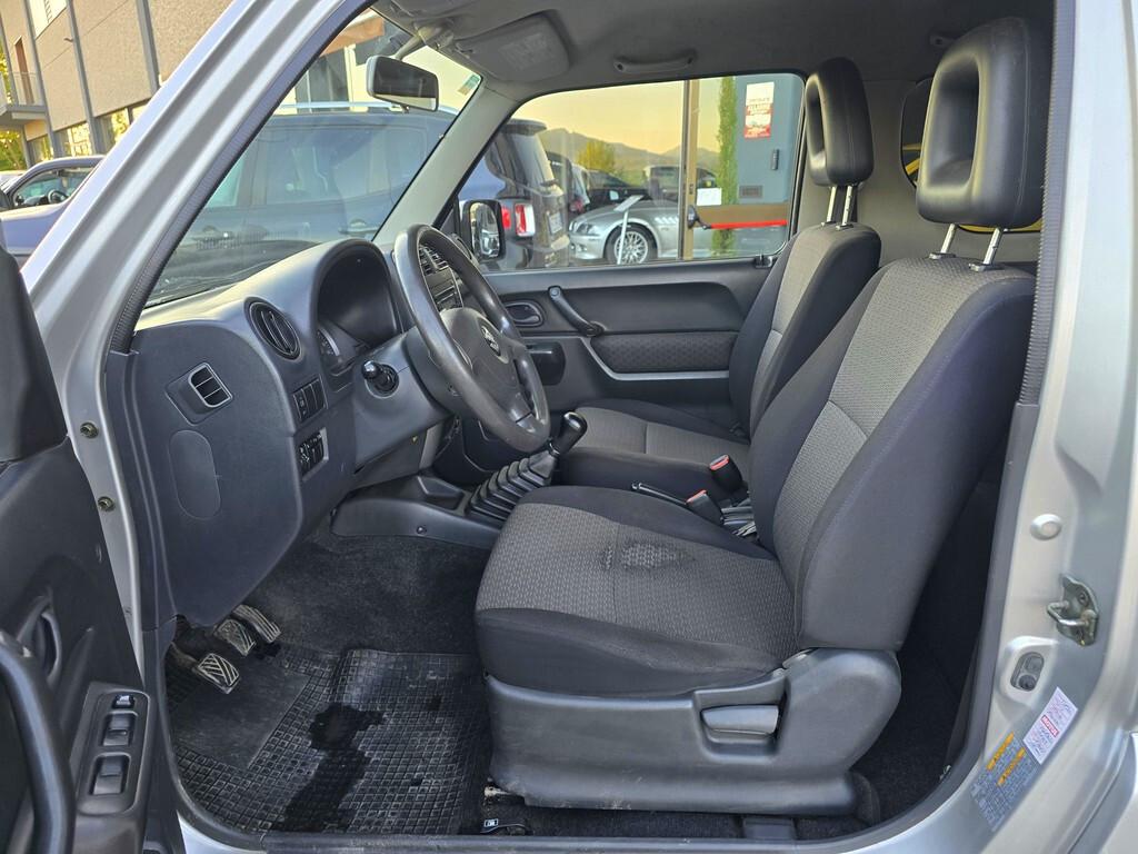 Suzuki Jimny 1.5 DDiS 4WD JLX