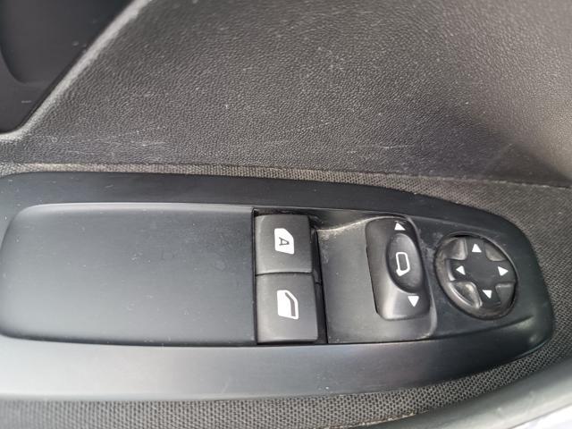 PEUGEOT 208 1° serie BlueHDi 75 5 porte Touch