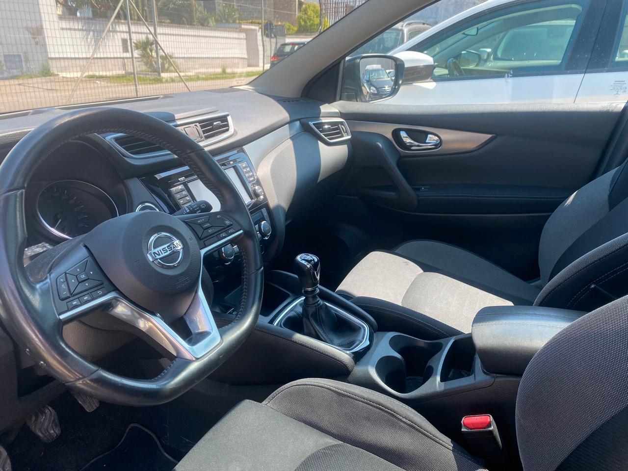 Nissan Qashqai 1.5 dCi N-Connecta