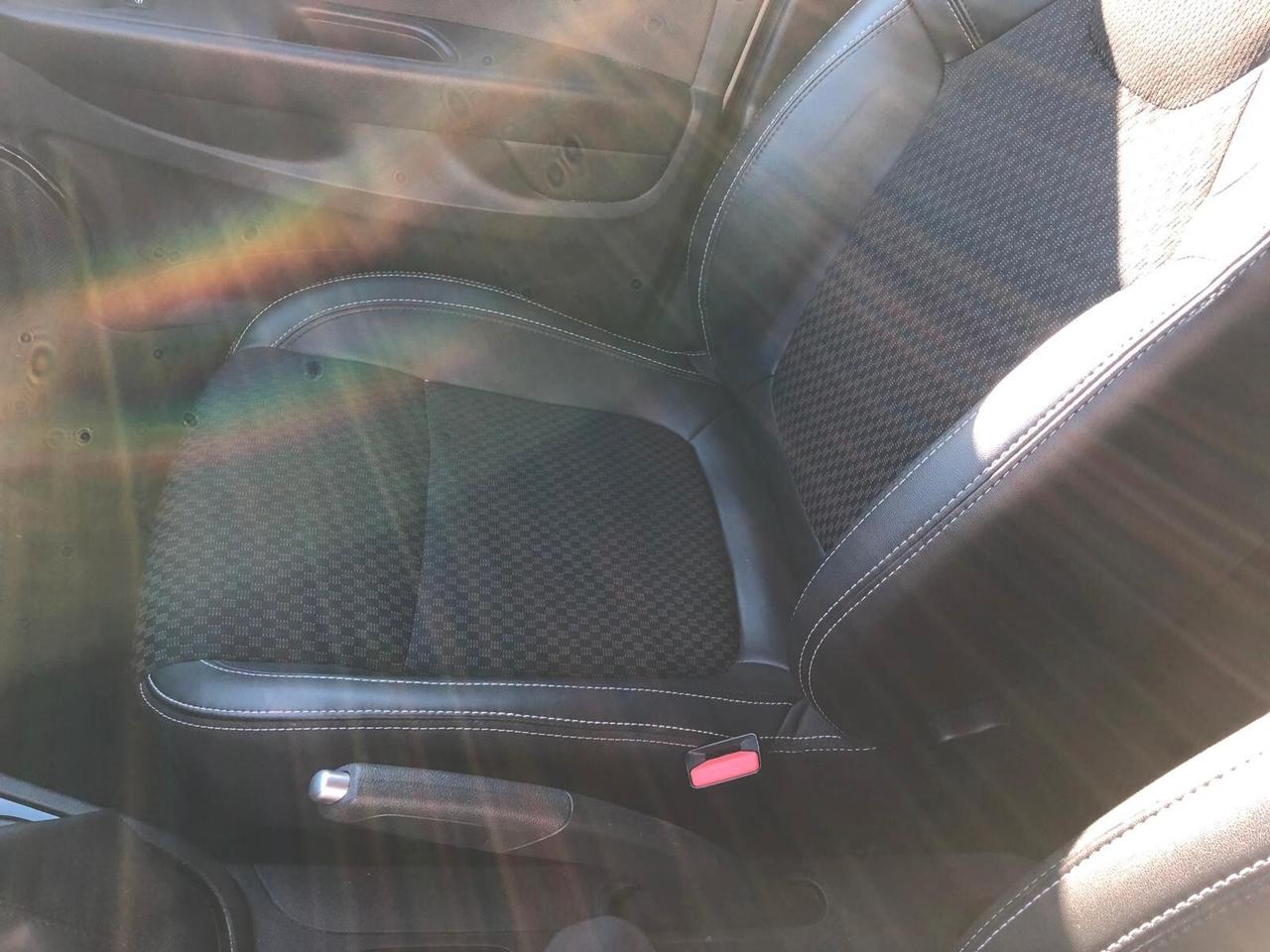 Renault Clio TCe 12V 90 CV GPL UNICO PROPRIETARIO GARANZIA 12 MESI RINNOVABILE FINO A 36 MESI