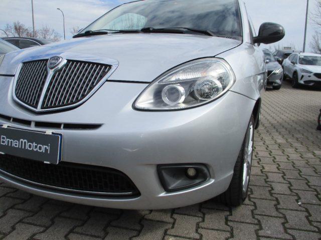 LANCIA Ypsilon 1.2 69 CV Unyca -OK NEOPAT.