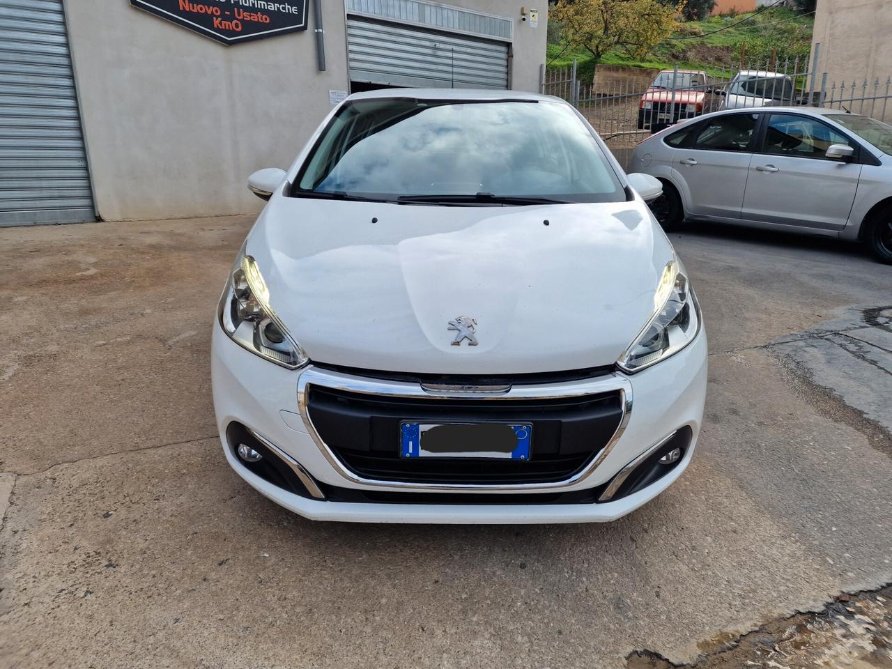 Peugeot 208 BlueHDi 75 5 porte Allure