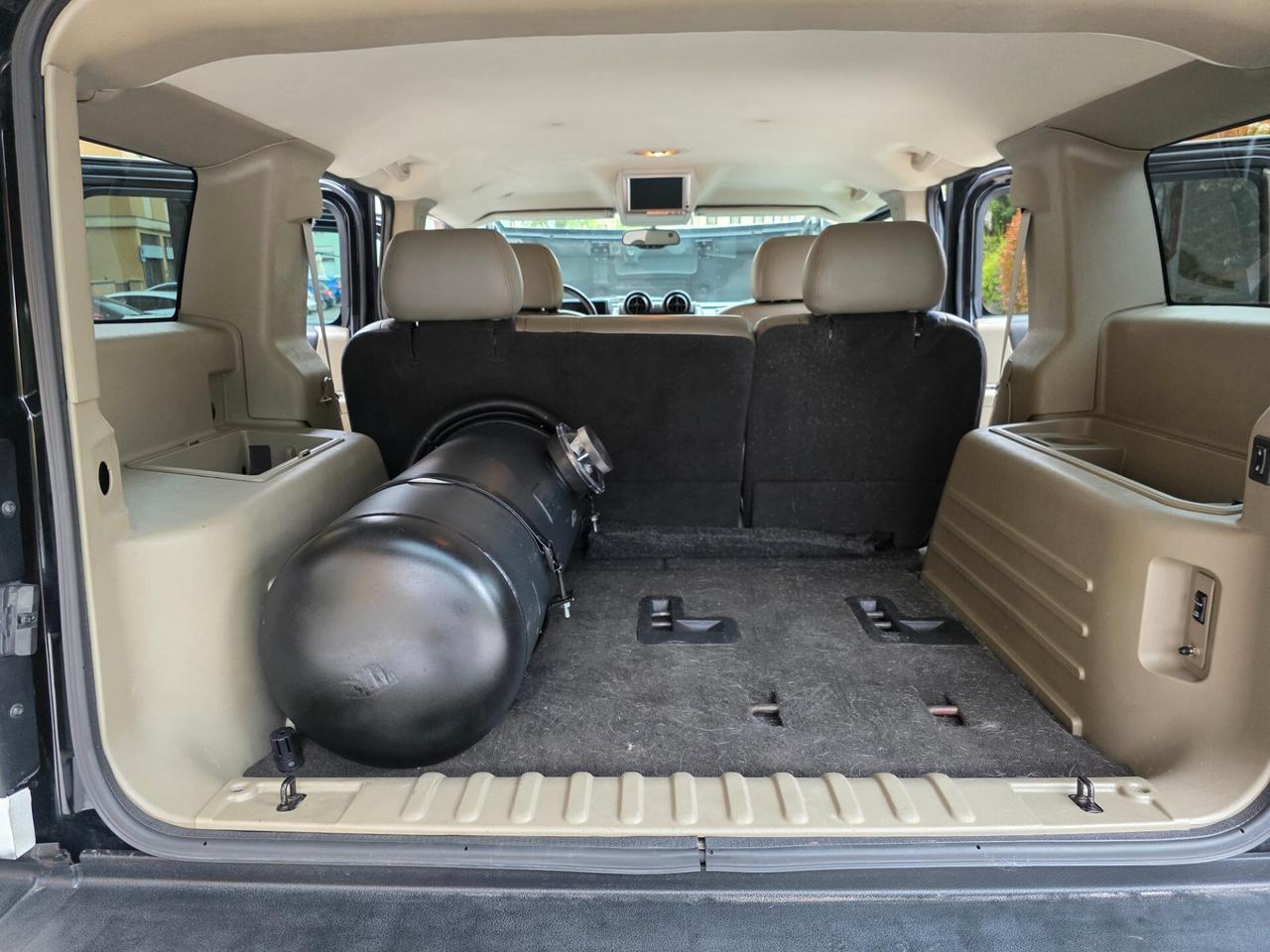 Hummer H2 6.0 V8 Luxury