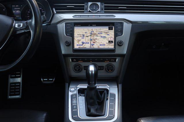 VOLKSWAGEN Passat Alltrack 2.0 BiTDI 240CV 4MOTION DSG Executive LED Pelle E6