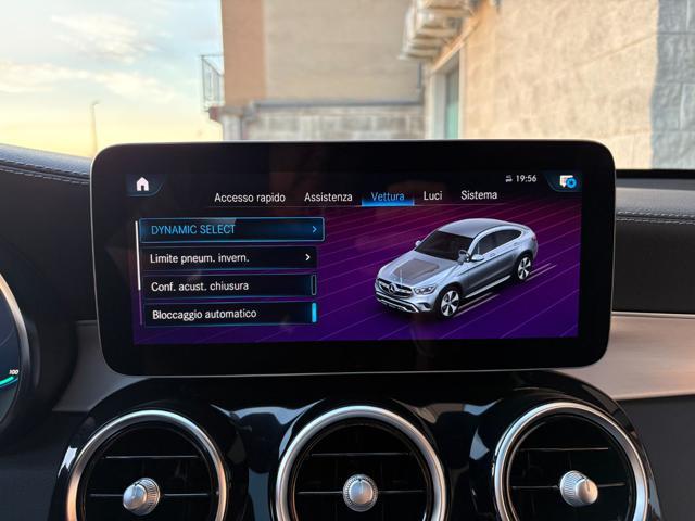 MERCEDES-BENZ GLC 300 de 4Matic Plug-in hybrid Coupé Premium Plus.