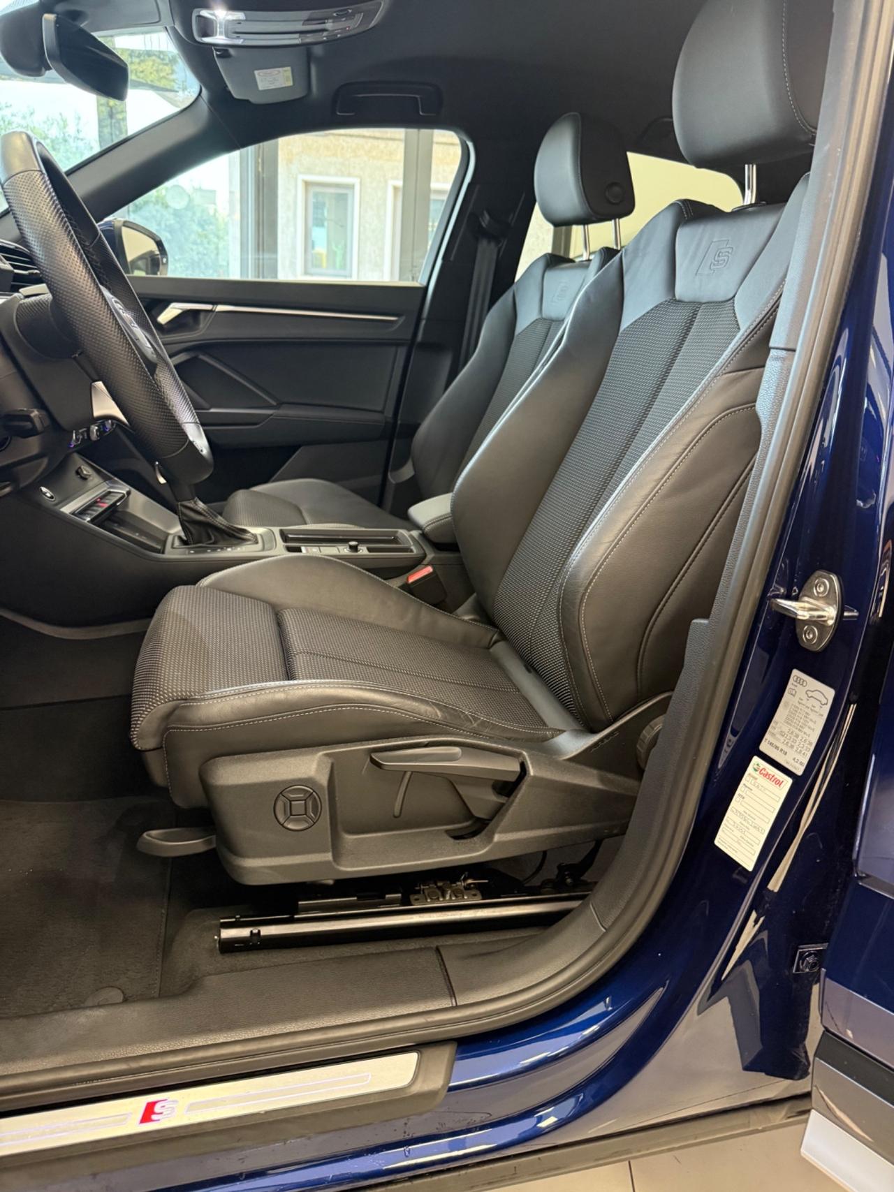 Audi Q3 SPORTBACK 35 tdi S-line edition S-tronic NAVI,TELECAMERA,FARI LED,APPLE CARPLAY,AZIENDALE ITA