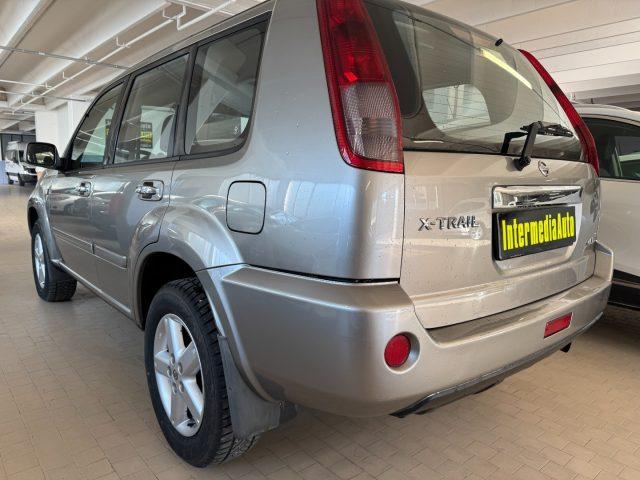 NISSAN X-Trail 2.2 dCi Elegance