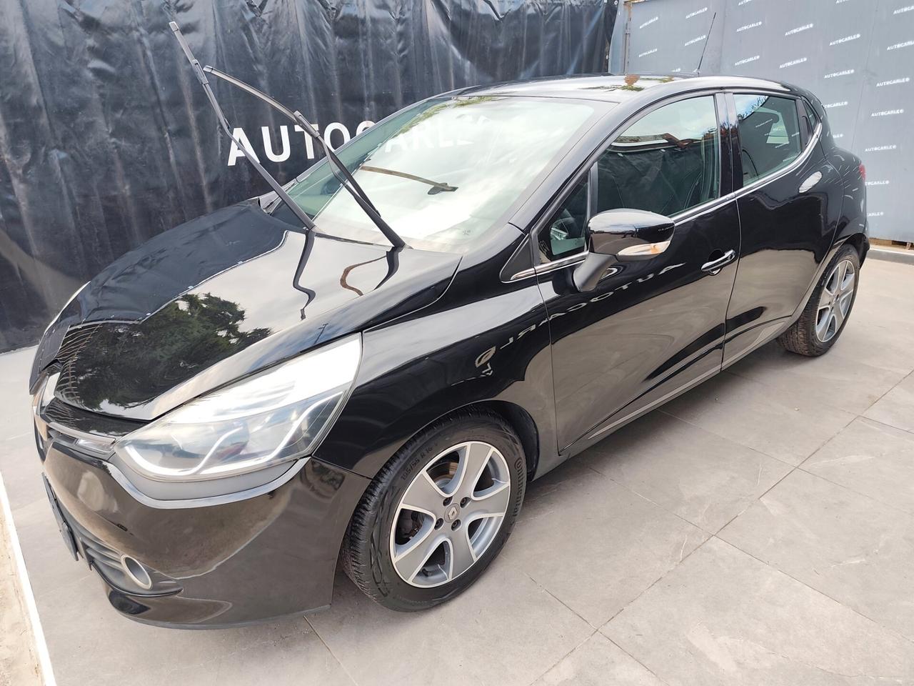 Renault Clio 1.2 BENZINA Costume National
