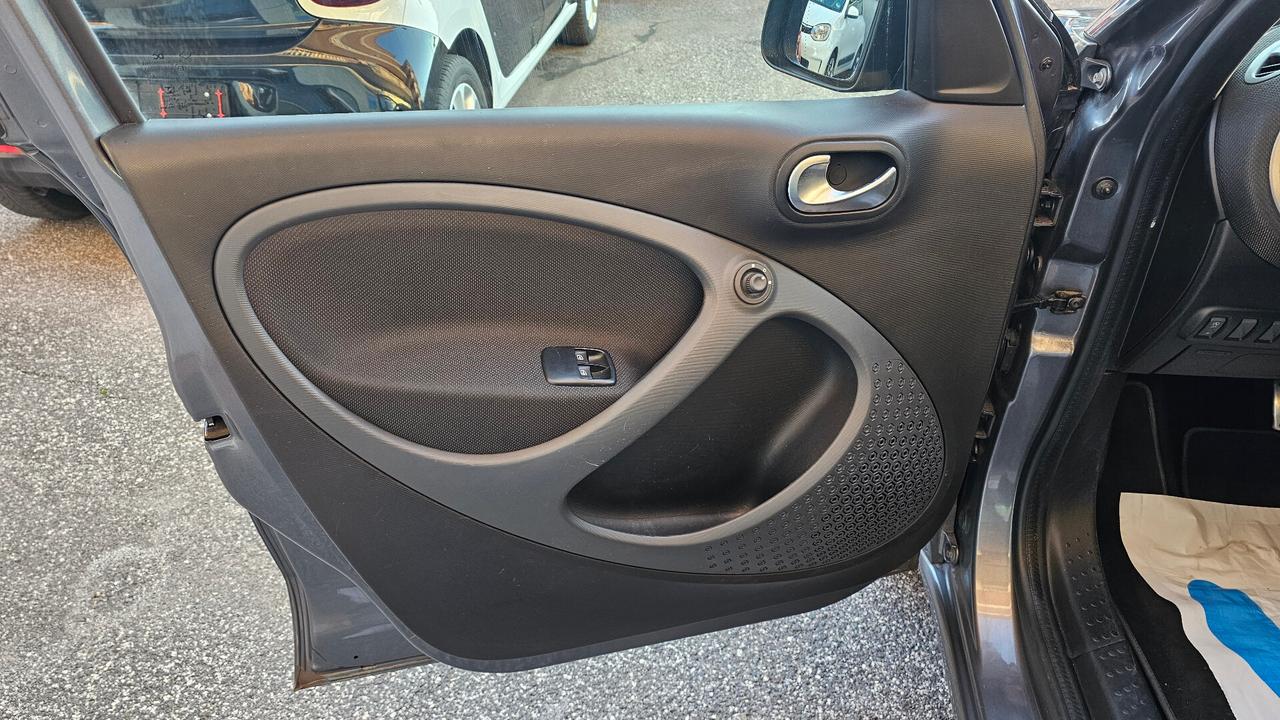 Smart ForFour 90 0.9 Turbo twinamic Prime CABRIO PACK SPORT + URBAN TAGL UFF NAV ANDR
