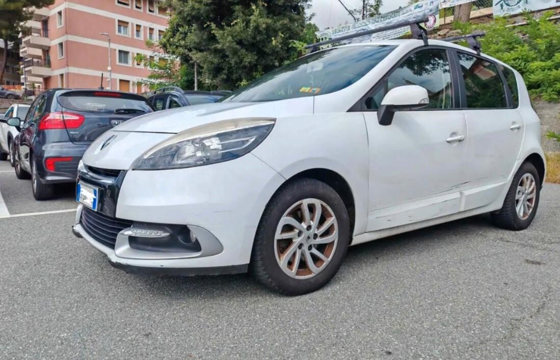 Renault Scenic monovolume OK neopatentati