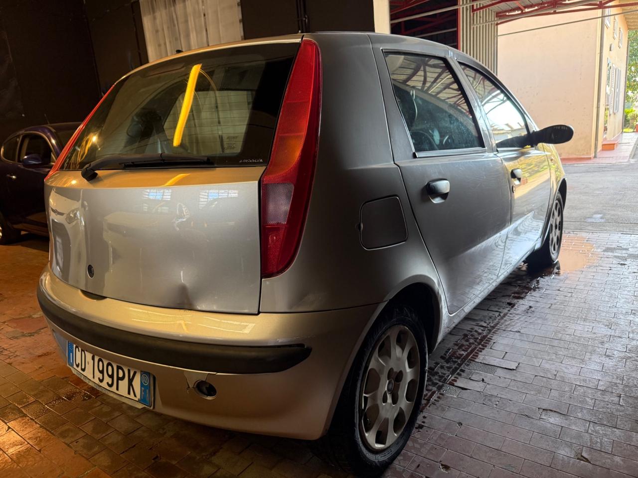 Fiat Punto 1.2i cat 5 porte Feel 60CV Ok Neopatentati