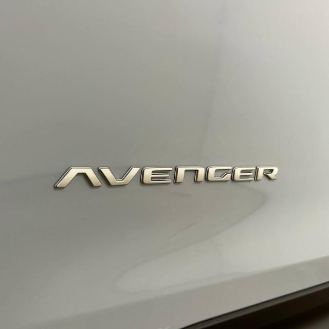 JEEP Avenger 1.2 Turbo MHEV Summit