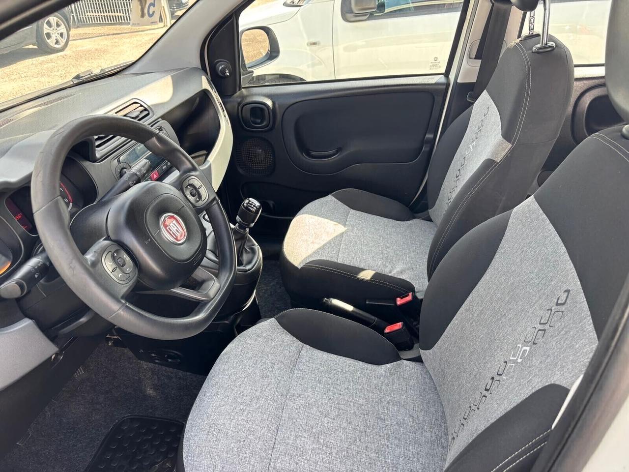 Fiat Panda LOUNGE 1.2 5 POSTI - 2019