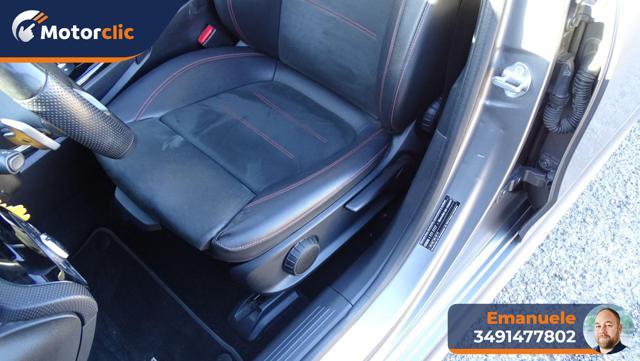 MERCEDES-BENZ A 200 d Automatic 4p. Premium 4Matic