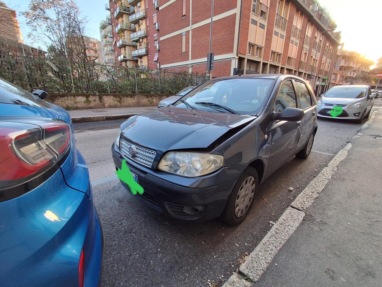 Fiat Punto 1.2 Benzina 5p Da Riparare Km 88.000 Neopatentati