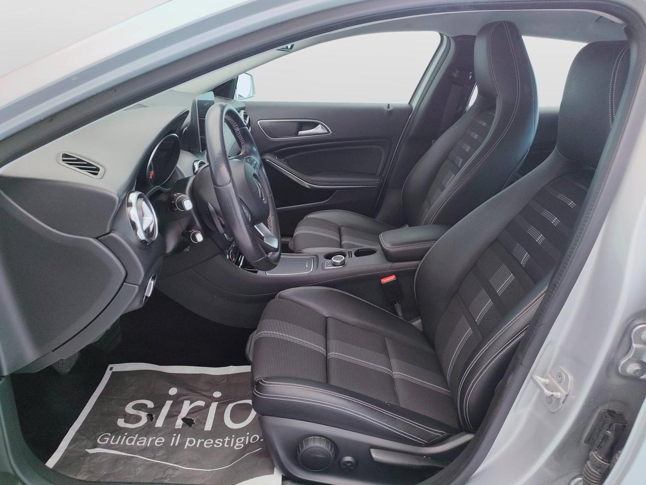 Mercedes-Benz GLA-X156 2017 - GLA 220 d Sport 4matic auto