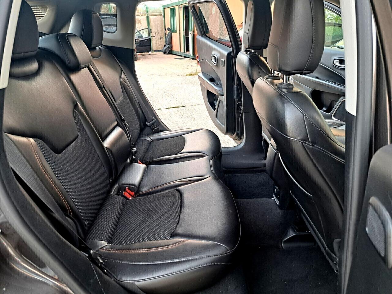 Jeep Compass 1.6 Multijet II 2WD LIMITED 110000km