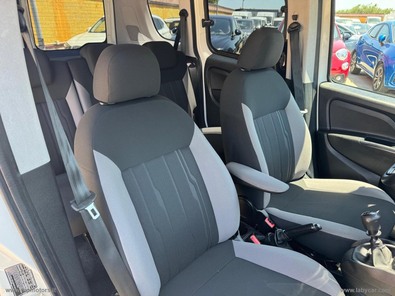 DOBLO COMBI LOUNGE 1.6 MJ 105CV AUTOCARRO