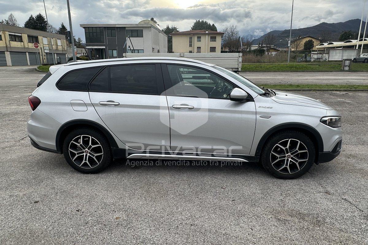 FIAT Tipo 1.5 Hybrid DCT SW Cross