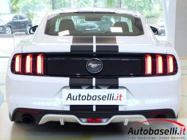 FORD Mustang COUPÉ FASTBACK 2.3 ECOBOOST 317CV