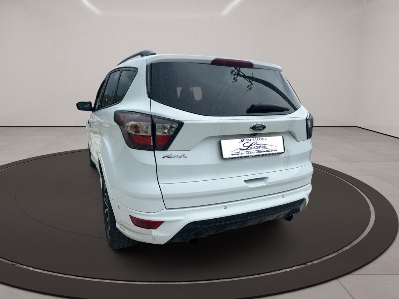 Ford Kuga 1.5 TDCI 120 CV S&S 2WD ST-Line