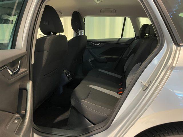 SKODA Kamiq 1.0 TSI DSG Selection TWIN COLOR Camera LED