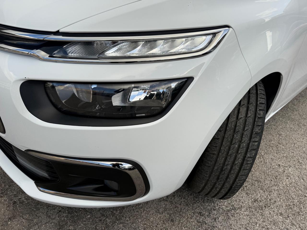 Citroen Grand C4 SpaceTourer BlueHDi 130 S&S Shine 7P