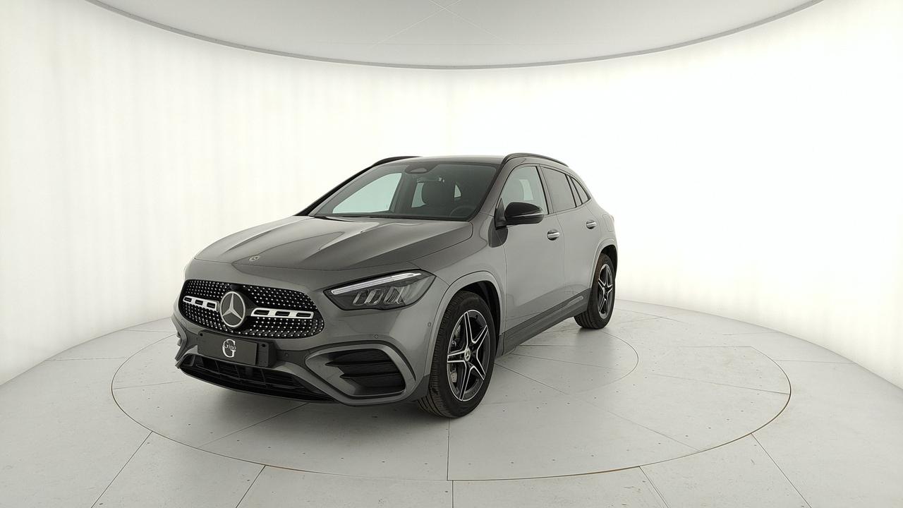 Mercedes-Benz GLA 200 d automatic