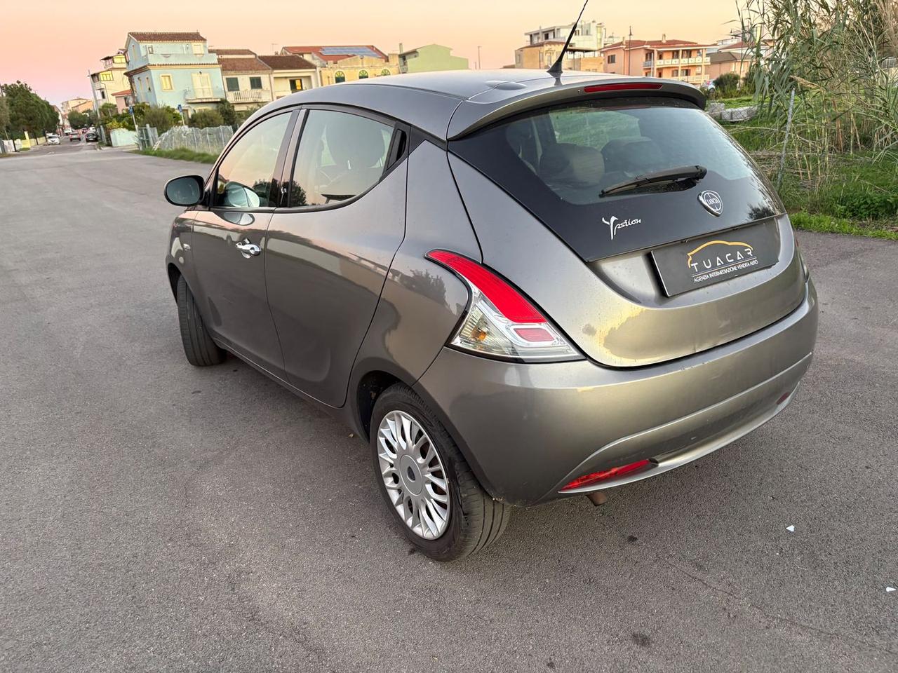 Lancia Ypsilon 1.2 Silver #7851