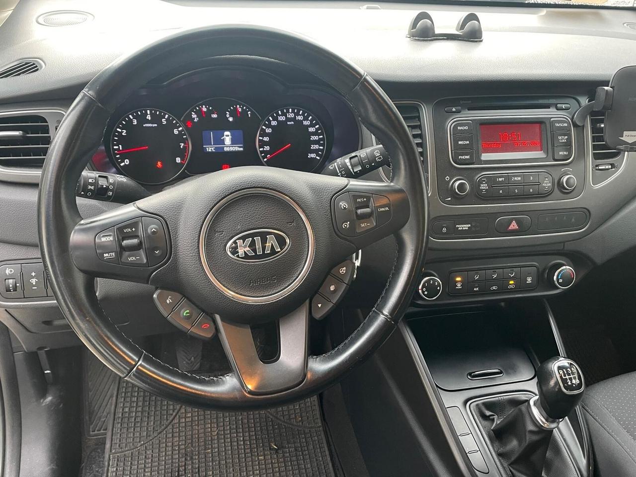 Kia Carens 1.6 GDI Class