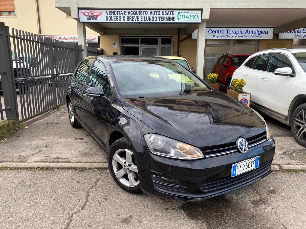 Volkswagen Golf. 16 TDI Trendline BlueMotion Technology