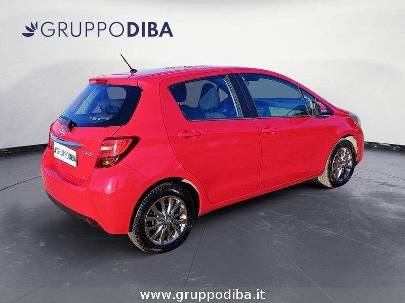 Toyota Yaris III 2015 Benzina 5p 1.0 active