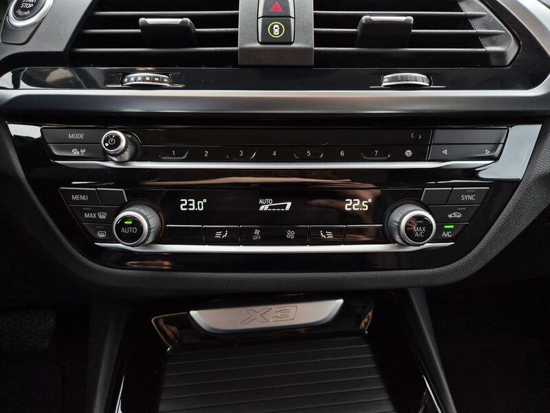 BMW X3 xdrive20d mhev 48V xLine auto