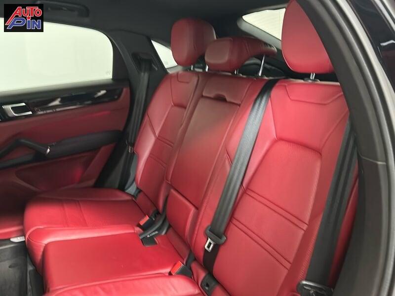 Porsche Cayenne 3.0 V6 E-HYBRID Coupè