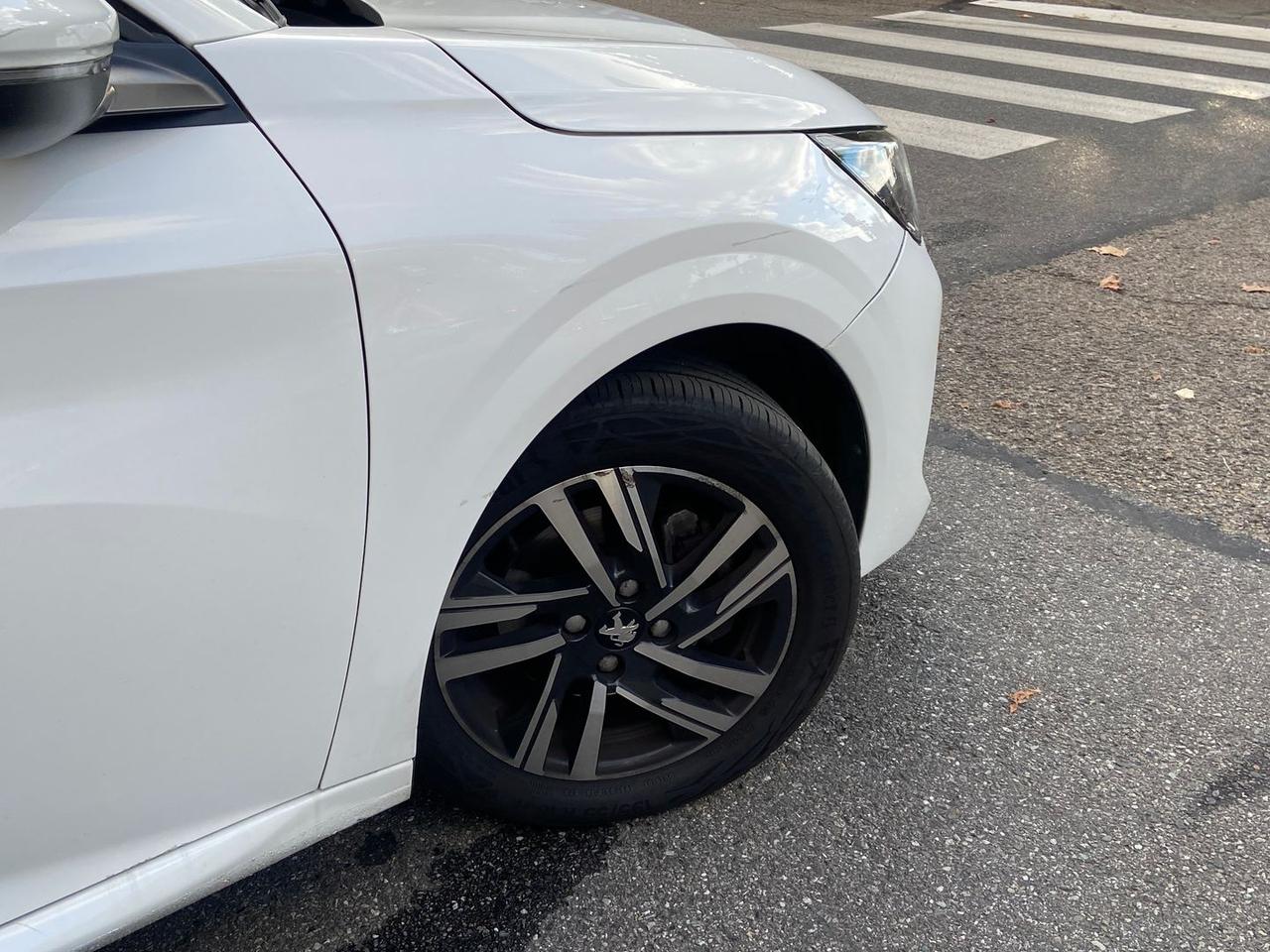 Peugeot 208 Active 1.2 PureTech 100 #12081