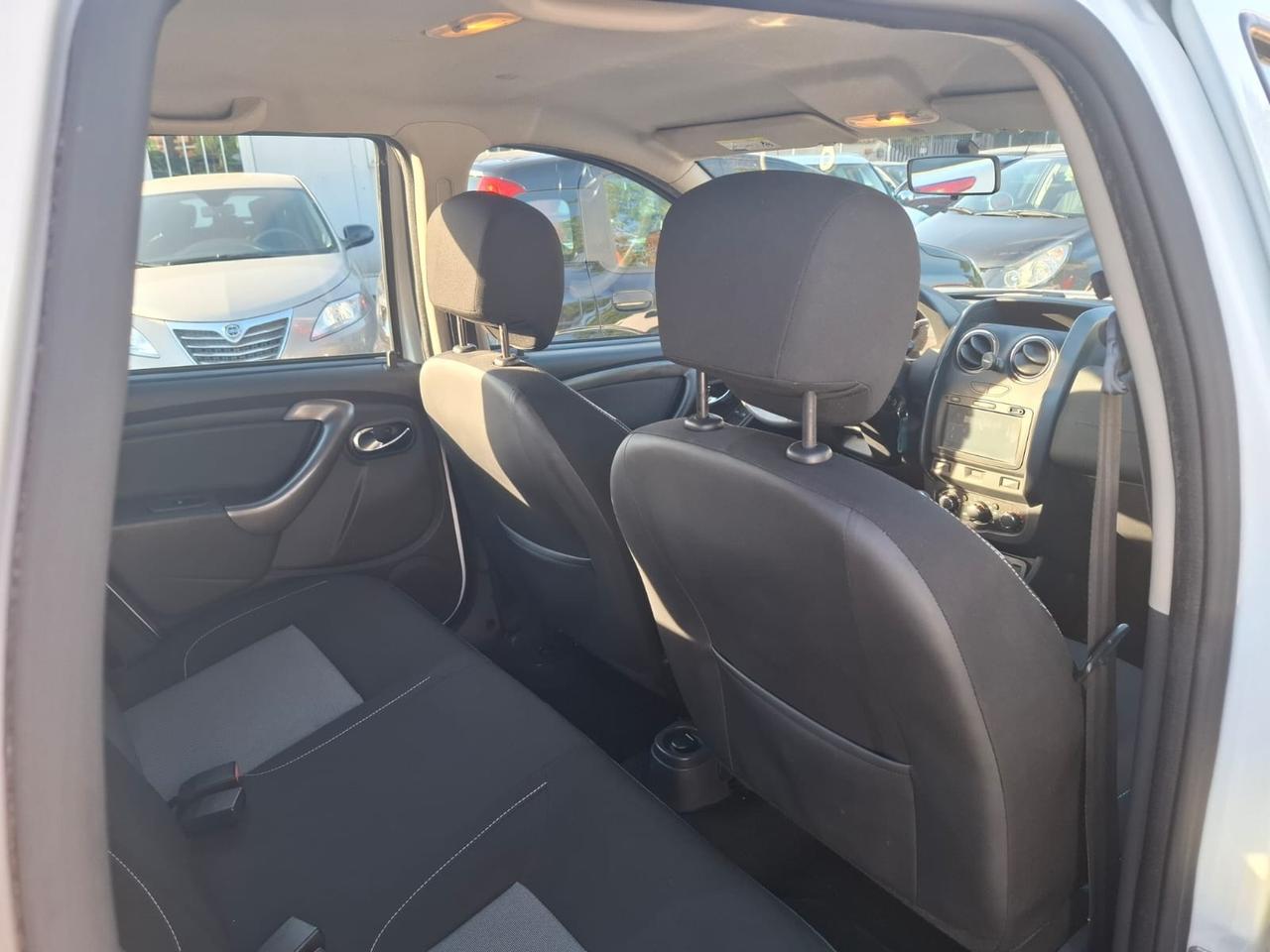 Dacia Duster 1.5 dCi 110CV S&S 4x2 Serie Speciale Lauréate Family