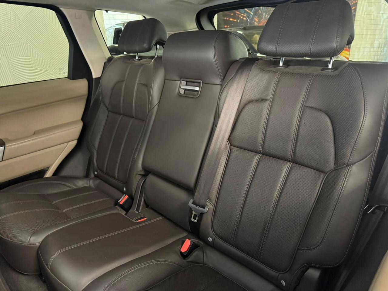 Land Rover Range Sport 3.0 TDV6 HSE Dynamic