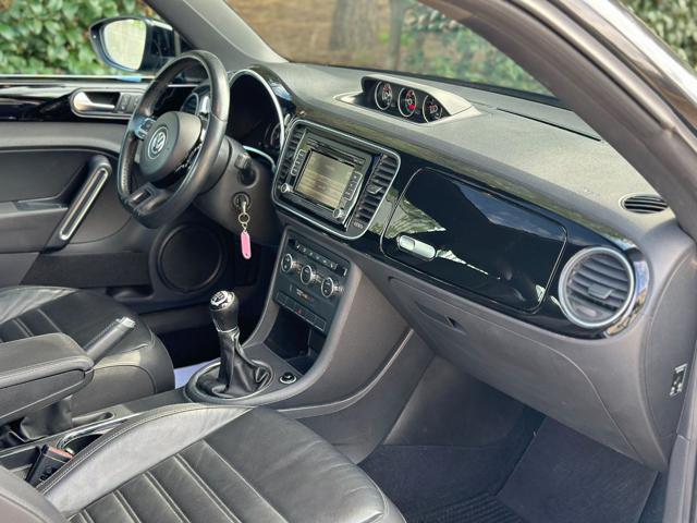 VOLKSWAGEN Maggiolino 1.6 TDI Design (Tetto Pan. Apr./Pelle)