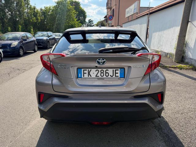 TOYOTA C-HR 1.8 Hybrid E-CVT