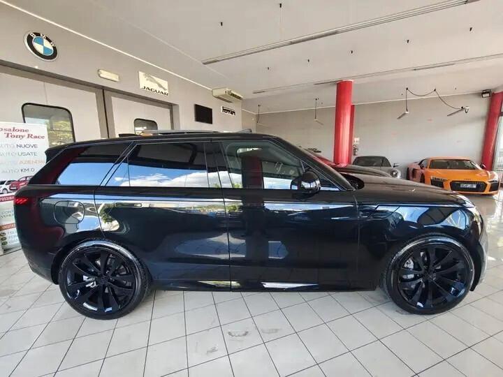Land Rover Range Rover Sport 3.0d i6 mhev Dynamic SE Dark Edition 250cv IVA ESPOSTA