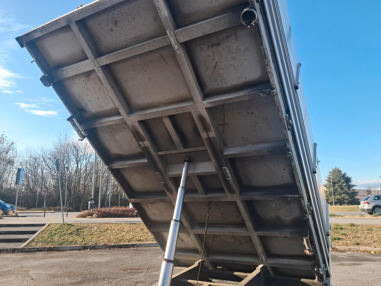 UNICO PROPRIETARIO 77.000 KM