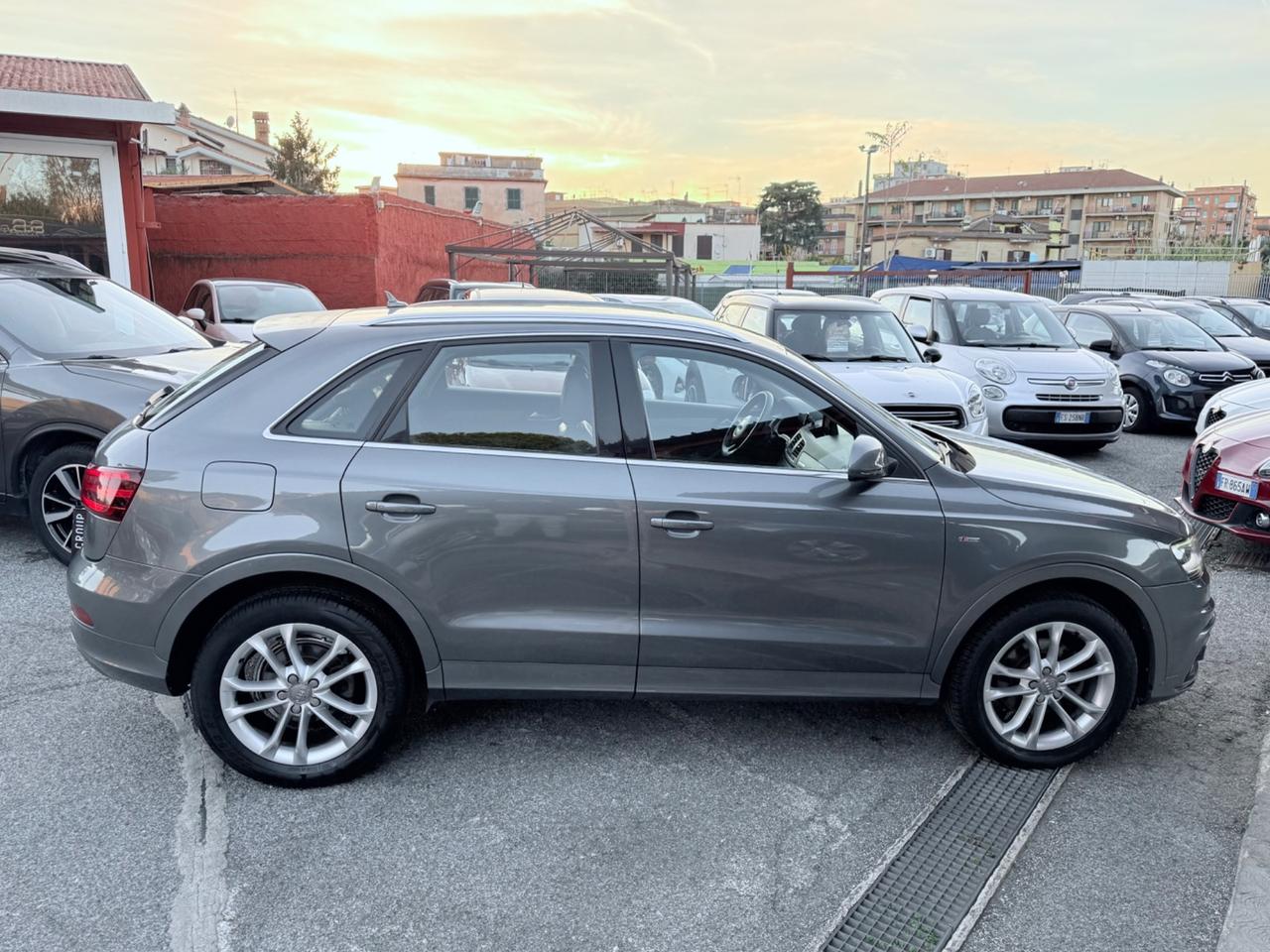 Q3 2.0 TDI QUATTRO -unipro-rate-garanzia-s-line-