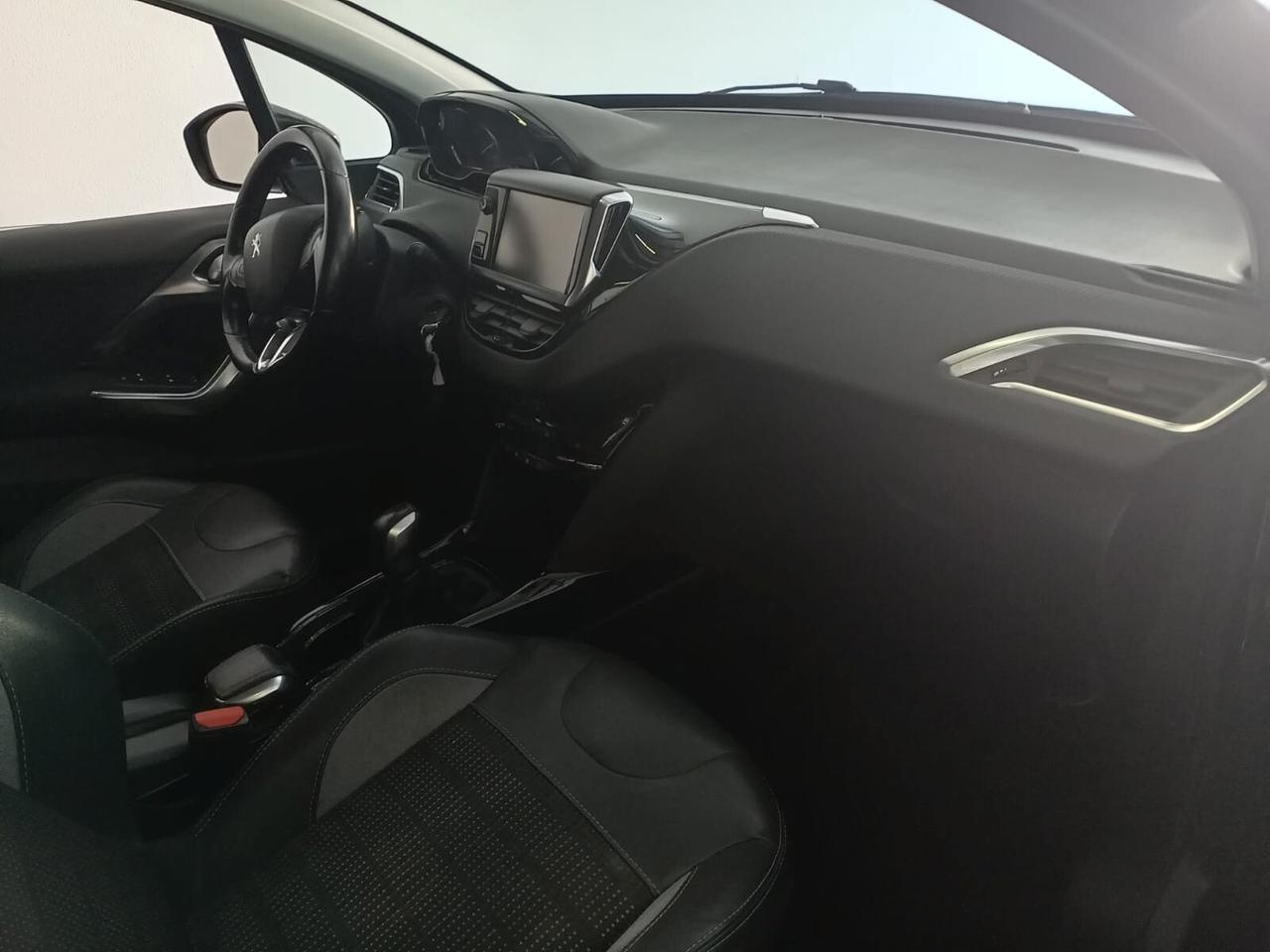 Peugeot 2008 BlueHDi 100 Black Matt