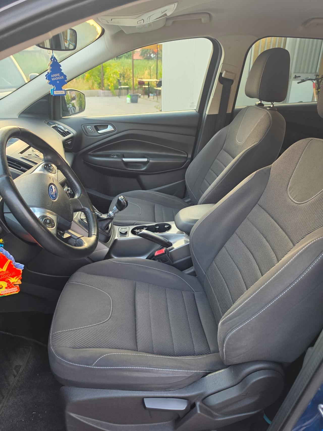 Ford Kuga 2.0 TDCI 120 CV S&S 2WD Titanium