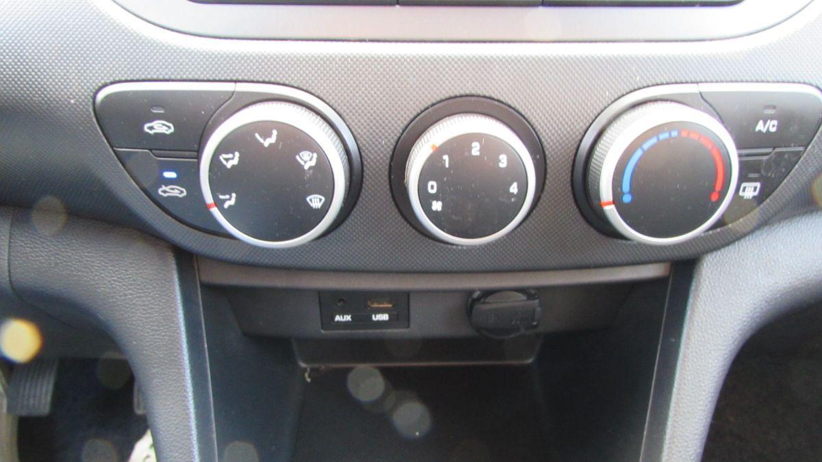 HYUNDAI - i10 - 1.0 MPI Classic