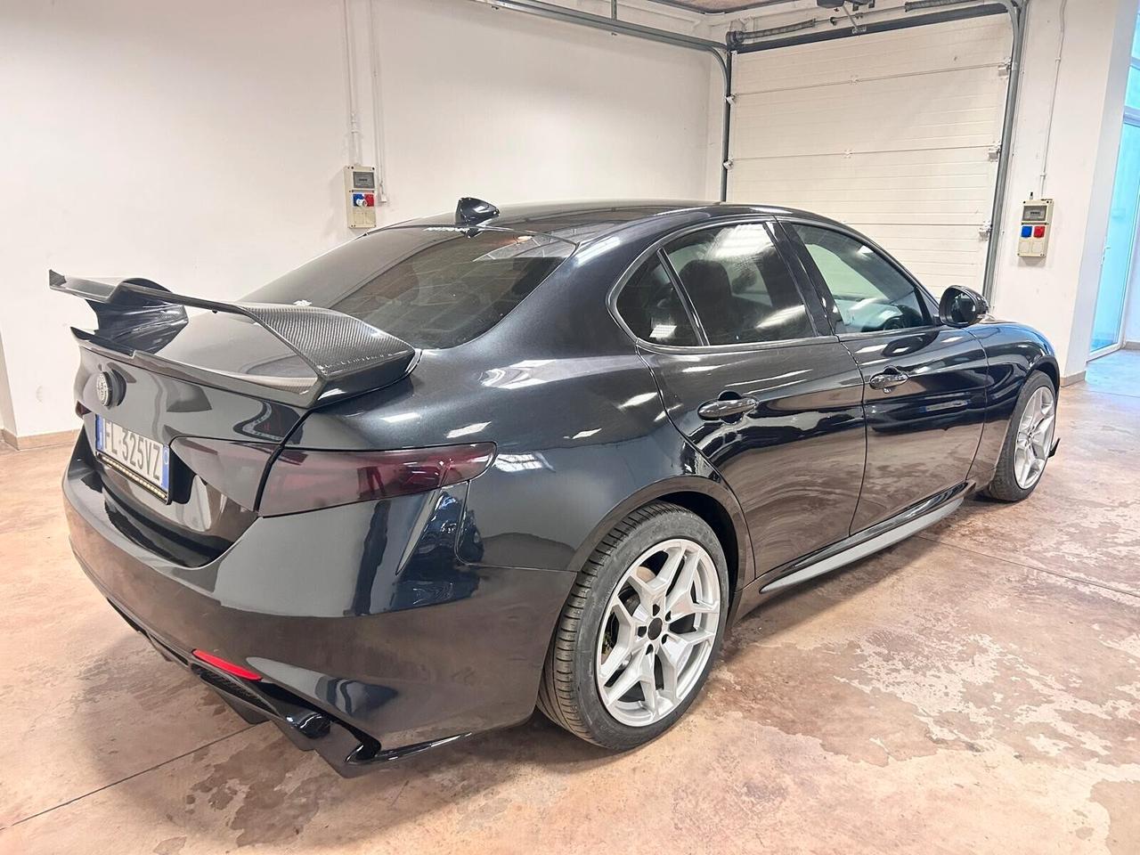 Alfa Romeo Giulia 2.2 Turbodiesel 136 CV AT8 Business