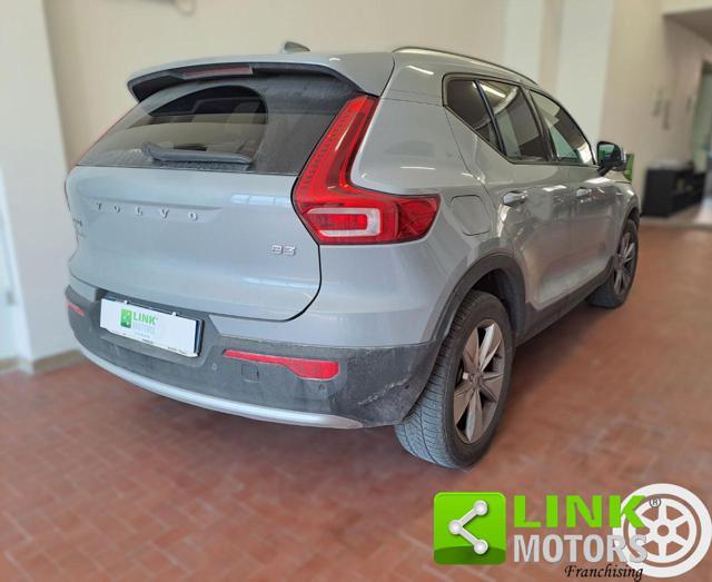VOLVO XC40 B3 automatico Core
